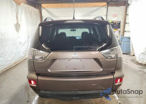 2010 Mitsubishi Outlander Se z USA, uszkodzony, nr VIN JA4AT3AW6AZ015061